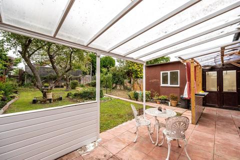undefined, Lyndhurst Avenue, Twickenham, TW2