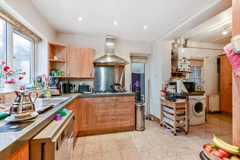 3 bedroom house for sale, Lyndhurst Avenue, Twickenham, TW2