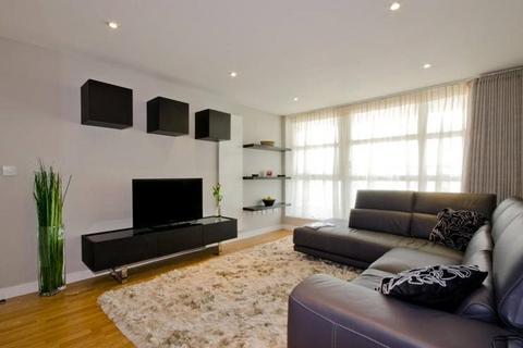 2 bedroom apartment to rent, Upper Richmond Road, Putney, London, SW15