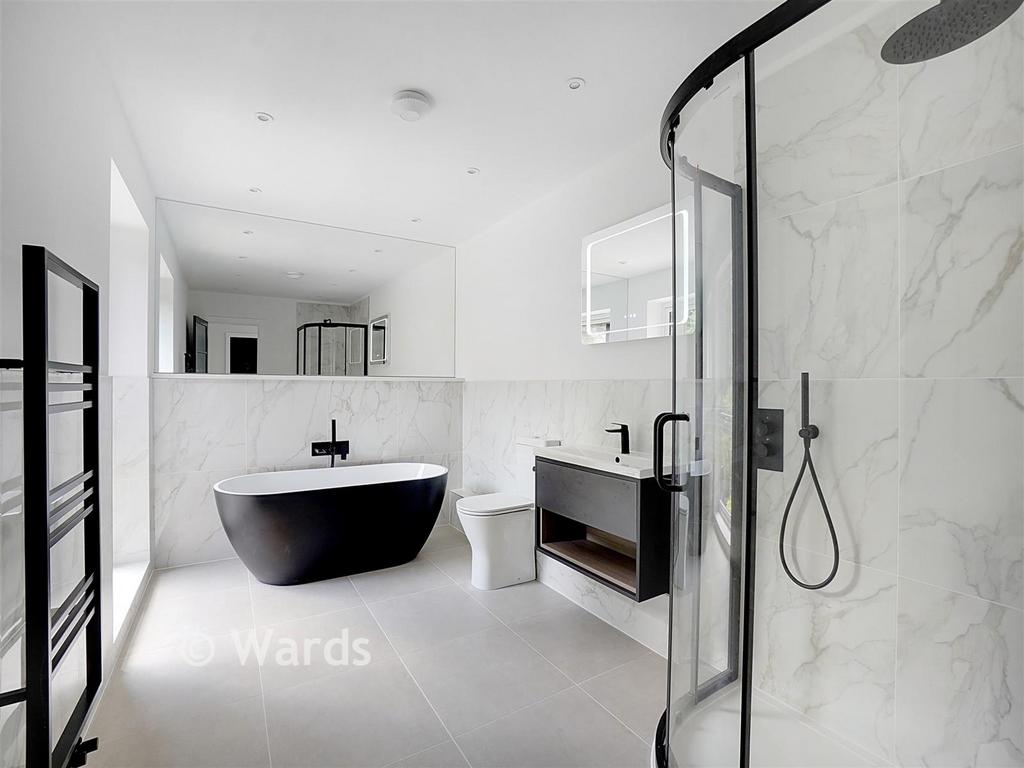 Full Family Bathroom