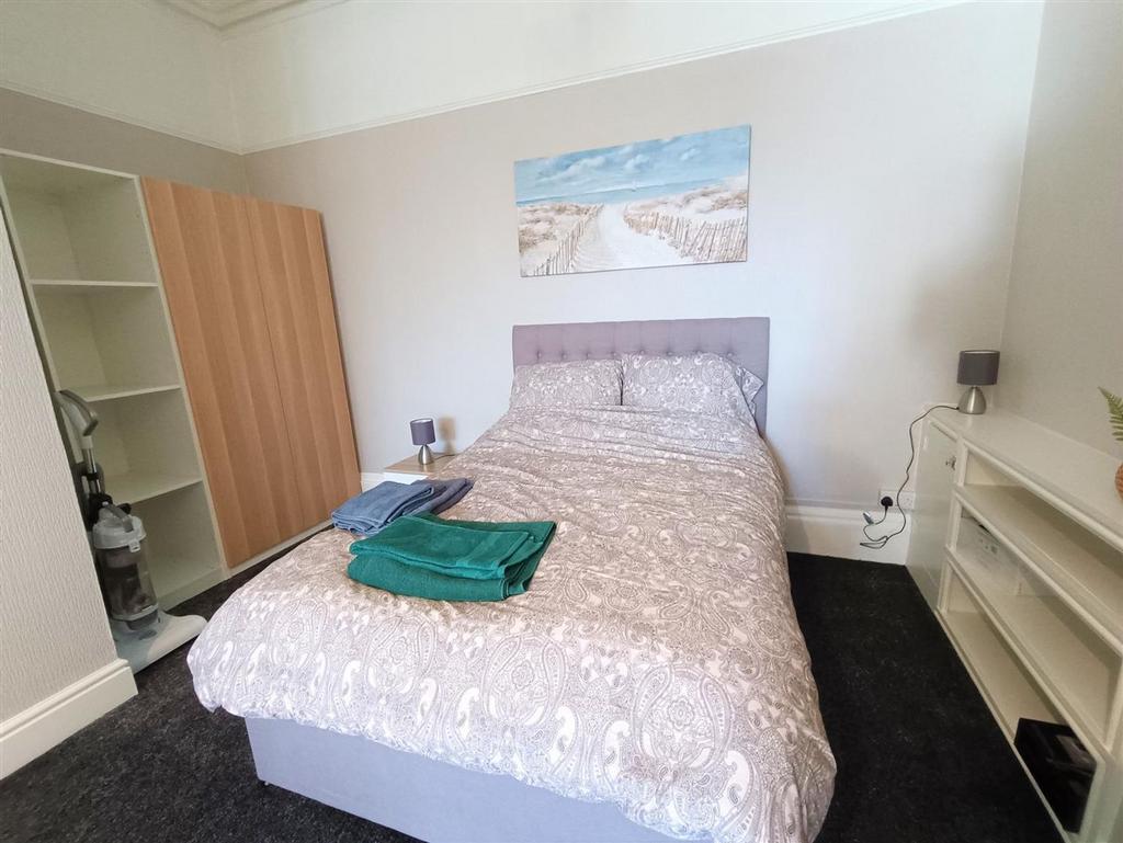Sleeping Area.jpg