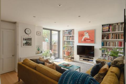 4 bedroom property for sale, Kings Grove, Peckham SE15