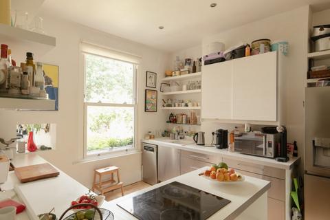 4 bedroom property for sale, Kings Grove, Peckham SE15
