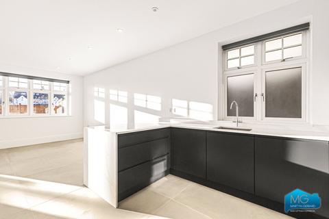 5 bedroom semi-detached house to rent, Abbey Road, Enfield, London, EN1