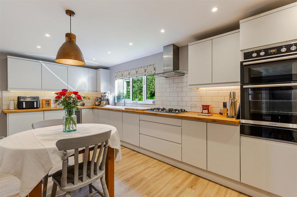 A11 - Brook House Chillington Kingsbridge - 250926