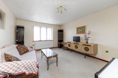 2 bedroom retirement property for sale, Griffiths Road, London SW19