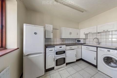 2 bedroom retirement property for sale, Griffiths Road, London SW19