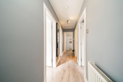 2 bedroom flat for sale, Crossgate, Cupar, KY15