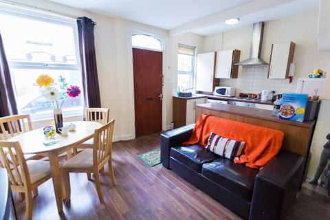 Granby Place, Headingley, Leeds, LS6 3BD