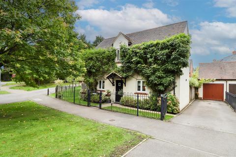 undefined, Watery Lane, Church Crookham GU52