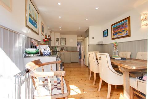 undefined, Captains Row, Lymington, SO41