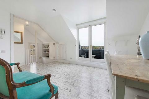1 bedroom flat for sale, St Quintin Avenue, London W10