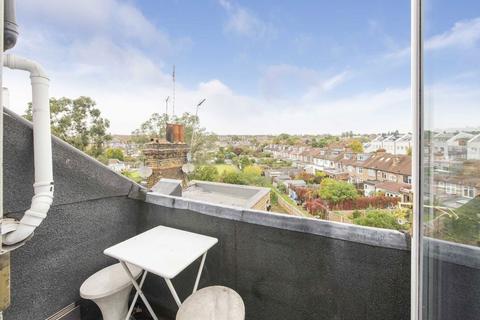 1 bedroom flat for sale, St Quintin Avenue, London W10