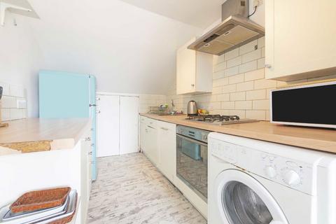 1 bedroom flat for sale, St Quintin Avenue, London W10