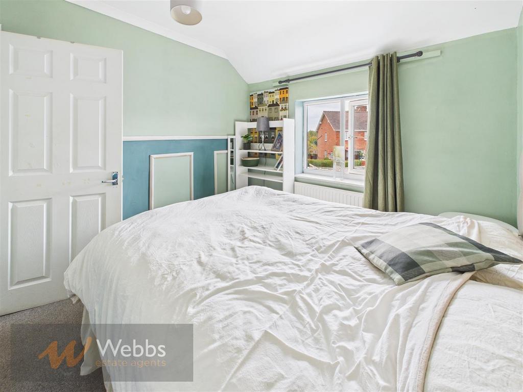 CAM05244 G0-PR0155-STILL022.jpg