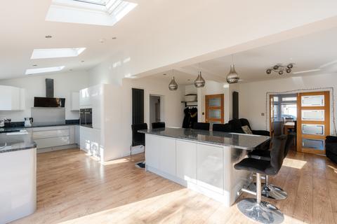 5 bedroom semi-detached house for sale, Bromley Heath, Bristol BS16