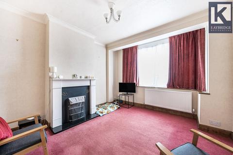 3 bedroom terraced house for sale, Stoneleigh Avenue, Worcester Park, KT4