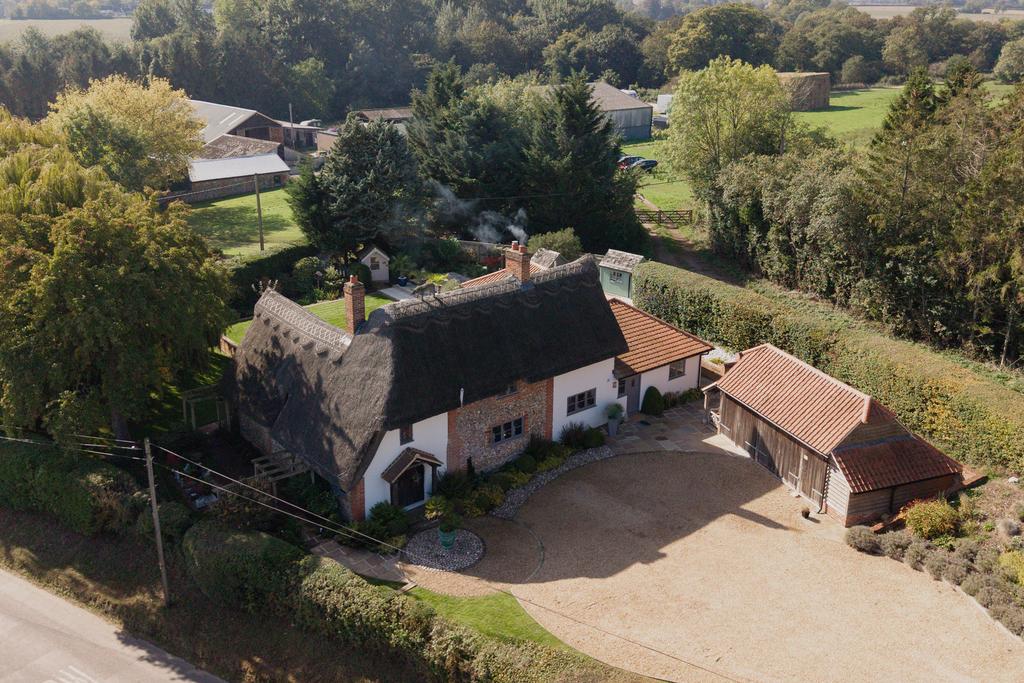 313794 - Bull Hill Cottage, Hawstead-56.jpg
