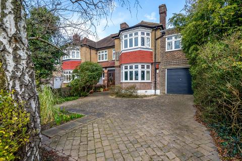 4 bedroom semi-detached house for sale, Eastlands Crescent, Dulwich, SE21