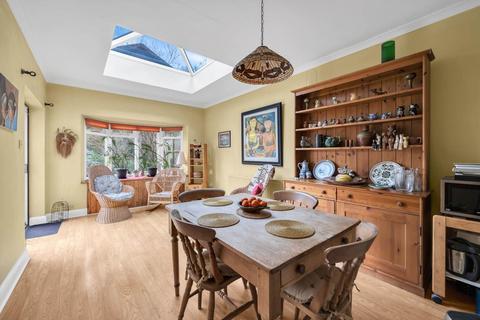 4 bedroom semi-detached house for sale, Eastlands Crescent, Dulwich, SE21