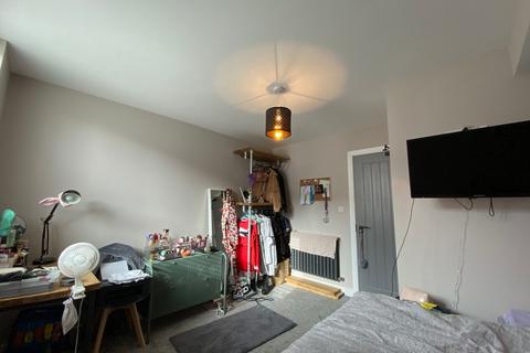 undefined, Daisy Road, Birmingham B16