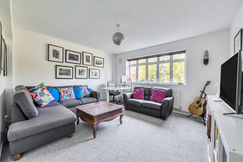 Croydon Road, London