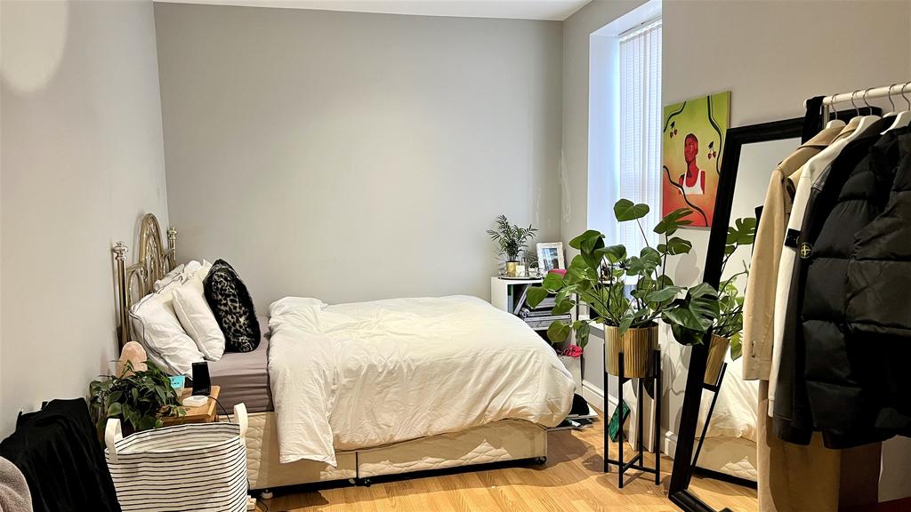 Furnished bedroom 1