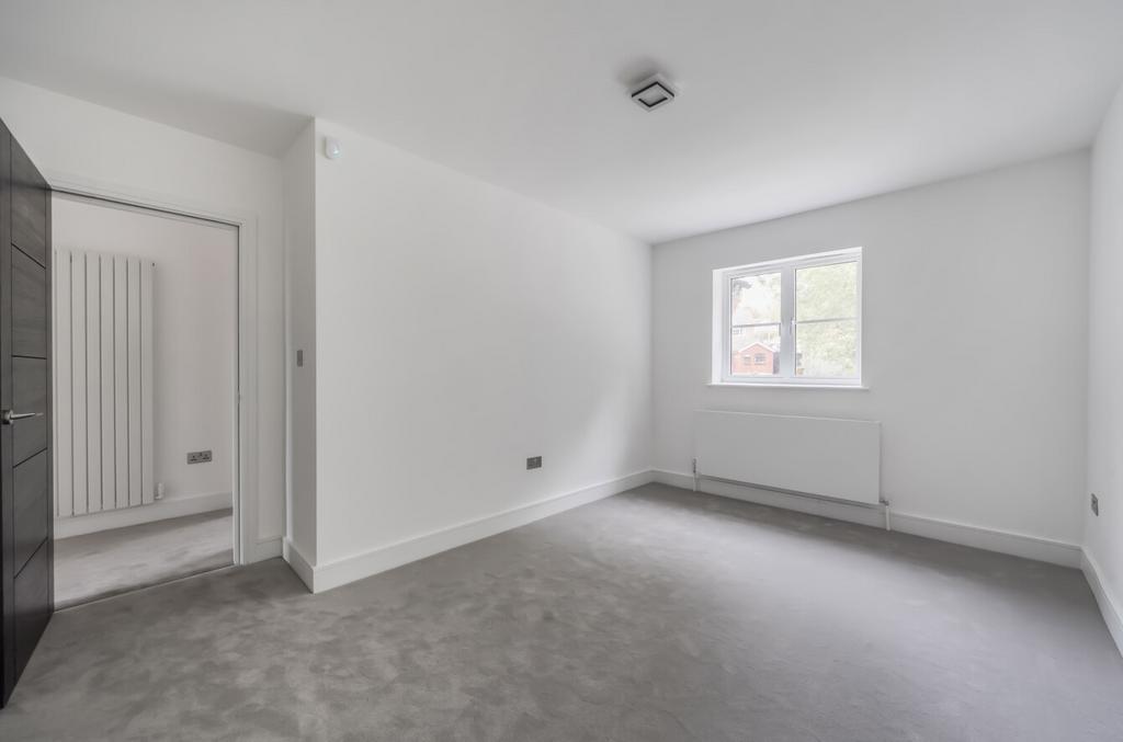 1363822-10-68e649...