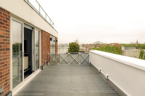 4 bedroom apartment to rent, Ennismore Gardens, Knightsbridge, SW7