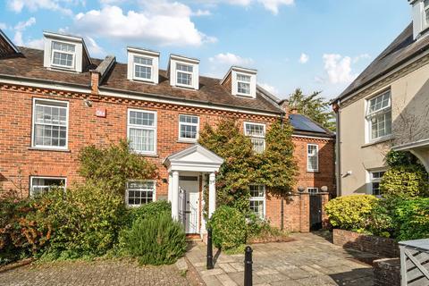 undefined, St. Bartholomews Close, Chichester, PO19