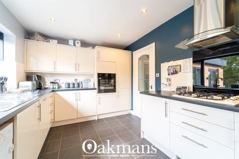 4 bedroom bungalow for sale, Earlswood Common, Solihull B94