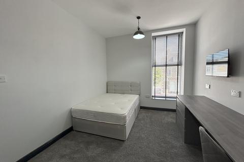 2 bedroom flat to rent, 13-14 Portland Terrace, Sandyford NE2