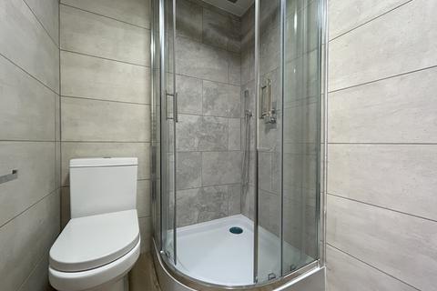 2 bedroom flat to rent, 13-14 Portland Terrace, Sandyford NE2