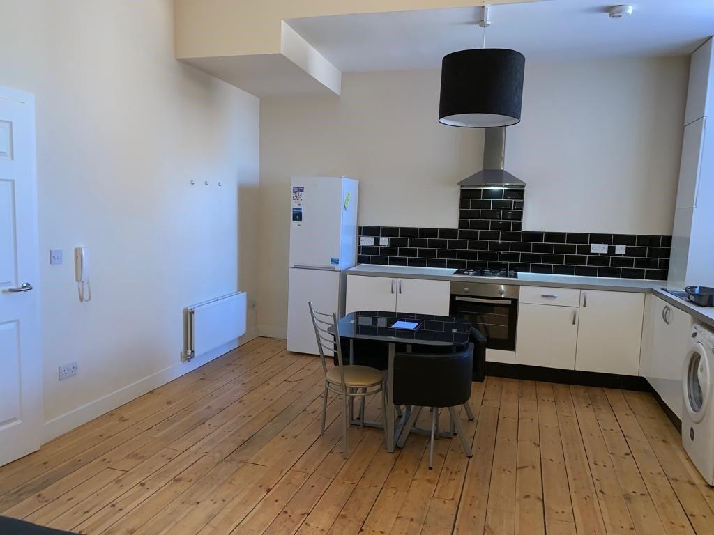 Kitchen 5