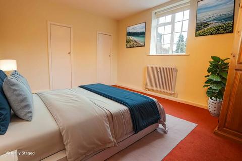 2 bedroom apartment for sale, Stoneygate Court, Leicester, Leicestershire, LE2 2AH