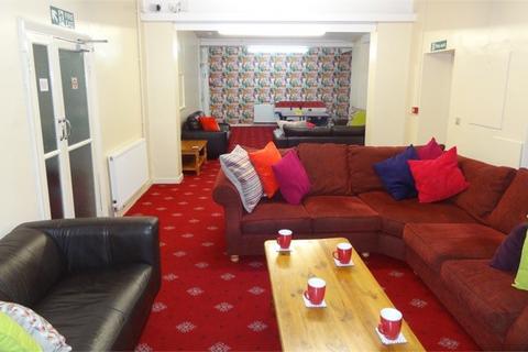 24 bedroom terraced house for sale, Crown Terrace, Scarborough, YO11