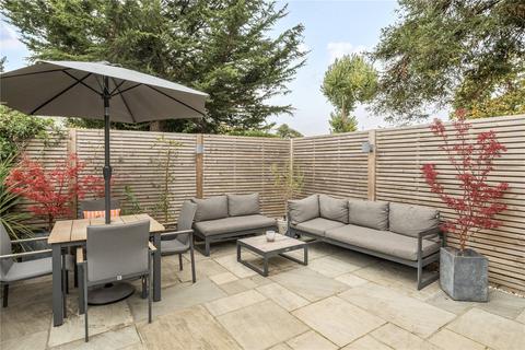 2 bedroom maisonette for sale, Rydens Road, Walton-On-Thames, KT12