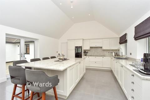 undefined, Wybournes Lane, Rochester ME3