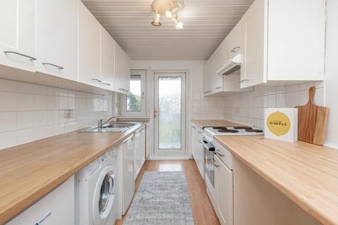 2 bedroom flat for sale, 3/11 Alan Breck Gardens, Edinburgh, EH4