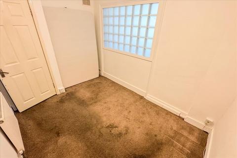 undefined, Beeston Way, Feltham, Middlesex, TW14