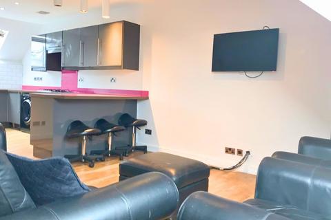 3 bedroom flat to rent, Osborne Road, Tyne and Wear NE2