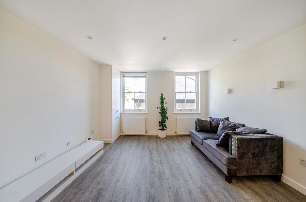 1363572-15-68e3a9...