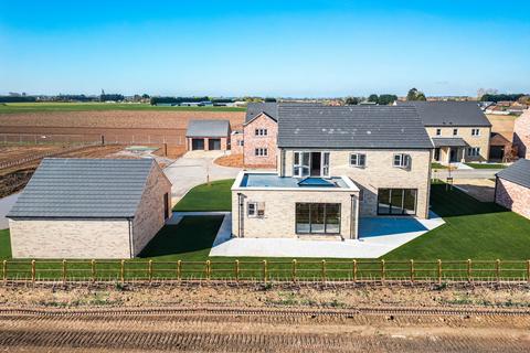 4 bedroom detached house for sale, 75% of Allium Way Now Sale Agreed - Walpole Cross Keys
