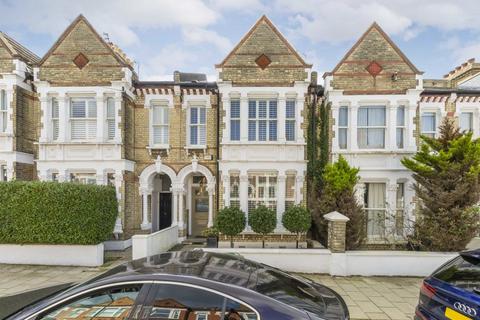 Kingscourt Road, London SW16