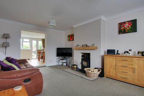 3 bedroom terraced house for sale, Nomansland, Salisbury