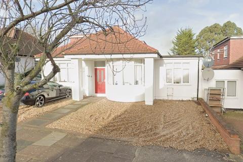 5 bedroom detached bungalow to rent, Park Chase, Manor Drive, Wembley, HA9