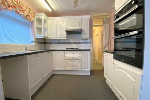 2 bedroom semi-detached bungalow for sale, St. Pauls Drive, Syston