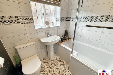 undefined, Elmwood Avenue, Woodlands, Doncaster
