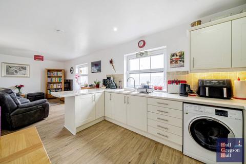 2 bedroom apartment for sale, Alm Place, Portland