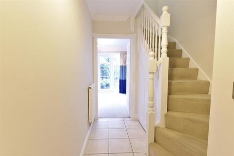 undefined, Bishopfields Drive